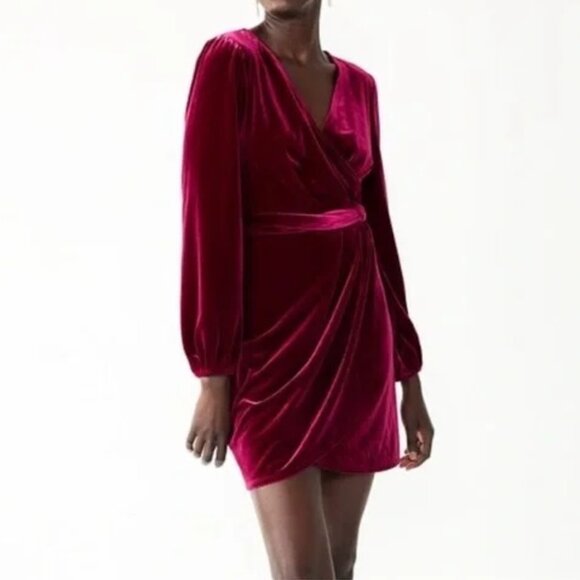 Nine West Dresses & Skirts - Nine West Velvet Faux Wrap Dress L Cocktail Short Mini Magenta Pink Long Sleeves